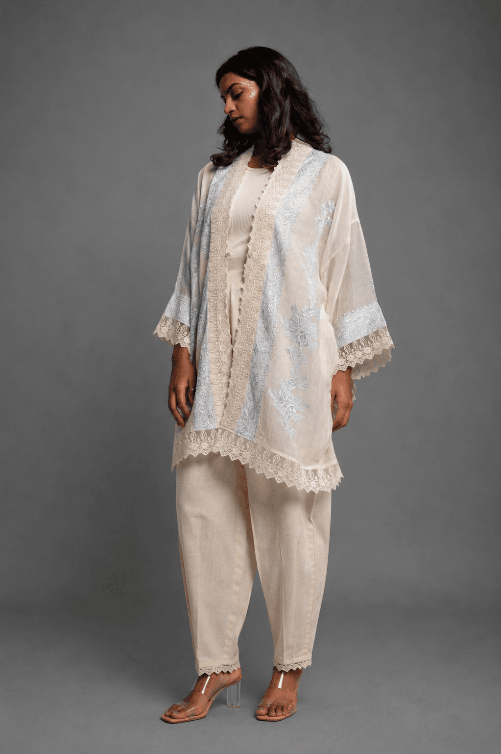Nura — photo 1