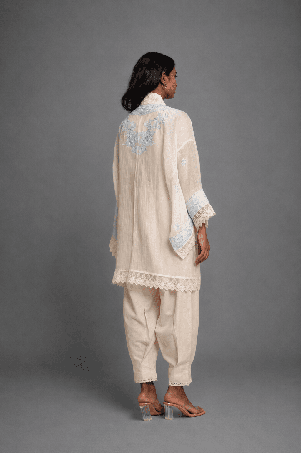 Nura — photo 3